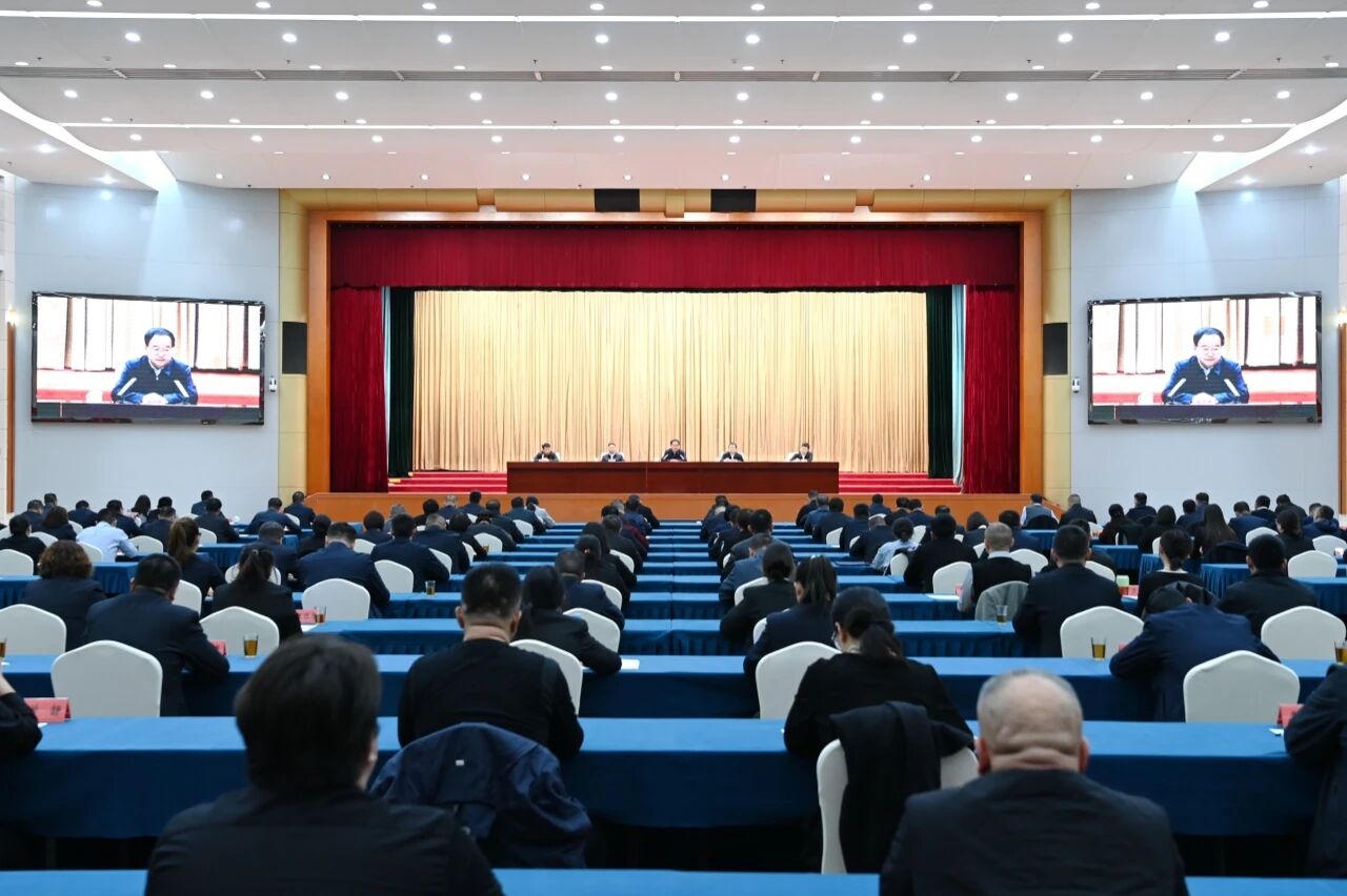 微信图片_2025-11-18_101122_606.jpg